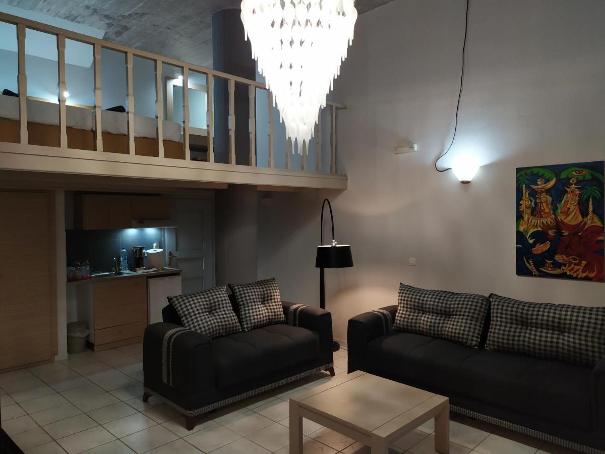 Banana Moon Aparthotel Adelianos Kampos Ngoại thất bức ảnh